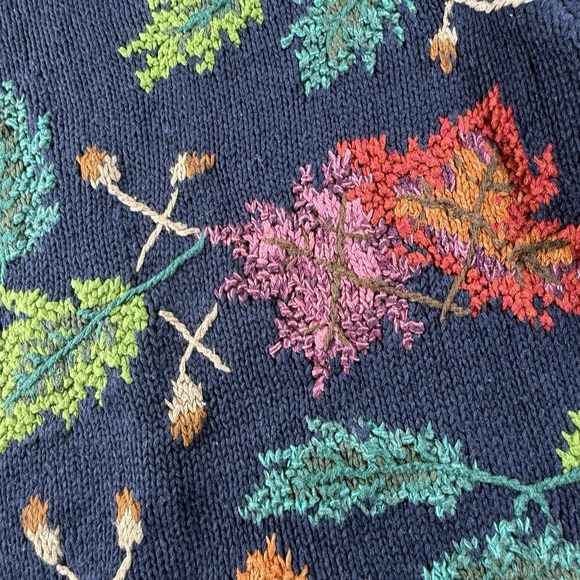 Hand Knit Sweater Womens L Navy Blue Floral Heavy Pullover Heavy Grandma Boho - Picture 4 of 11